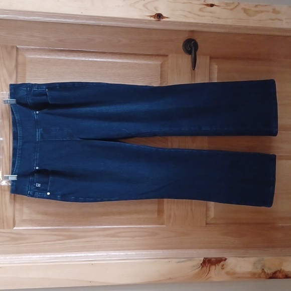 Belle by Kim Gravel Denim - Sz 14 Belle by Kim Gravel Pull-on Straight Jeans